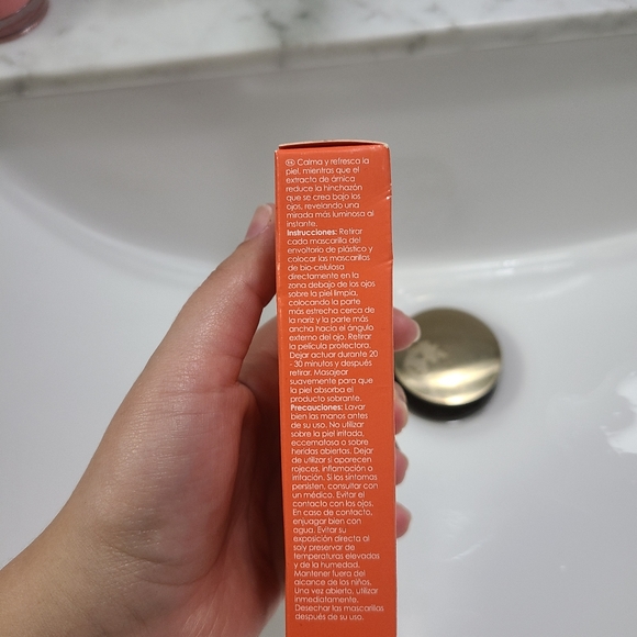 New in Box Rodial Dragons Blood eye mask hydrating skincare self care - Picture 4 of 6